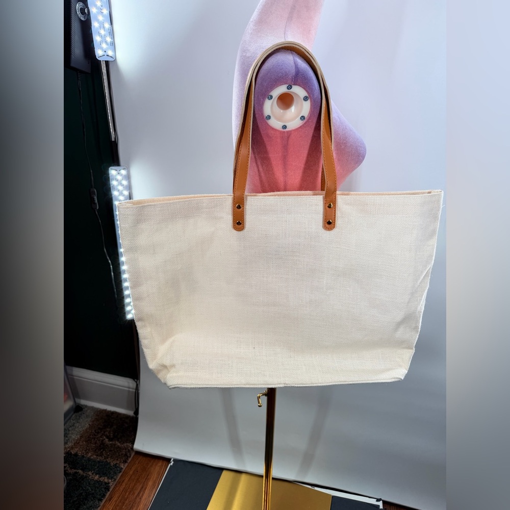 EUC Mud Pie Southern Belle Burlap Tote - Picture 5 of 7